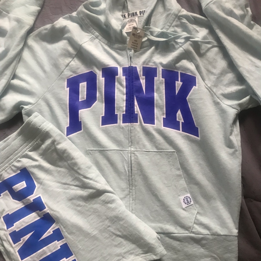 NWT VS PINK short set size(M)
